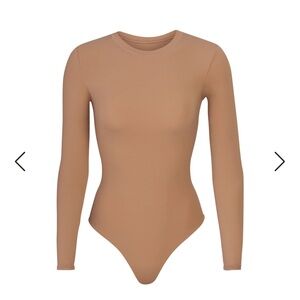 NWOT Skims Fits Everybody Bodysuit